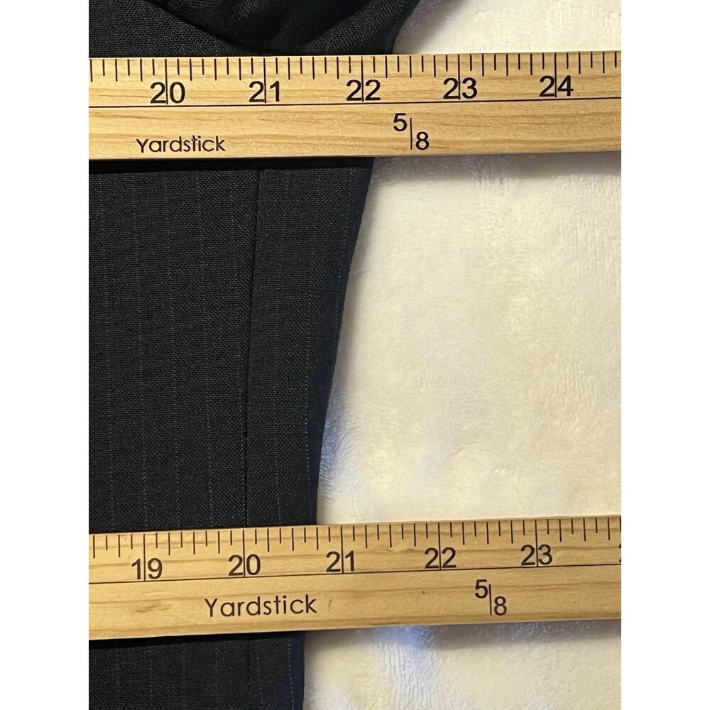 Vintage English Manor 42L 36x31 Navy Blue Pinstripe Suit Light Flannel Finish - Picture 12 of 16